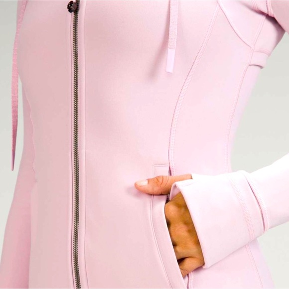 Lululemon PINK PEONY HOODED DEFINE JACKET - Like new - Picture 4 of 4
